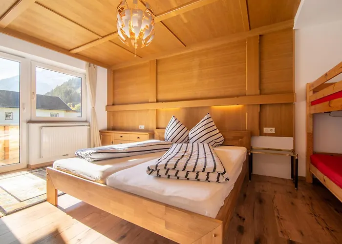 Regenbogenhaus * Майрхофен