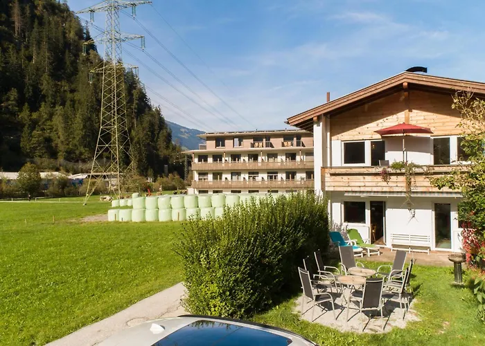 Regenbogenhaus Майрхофен