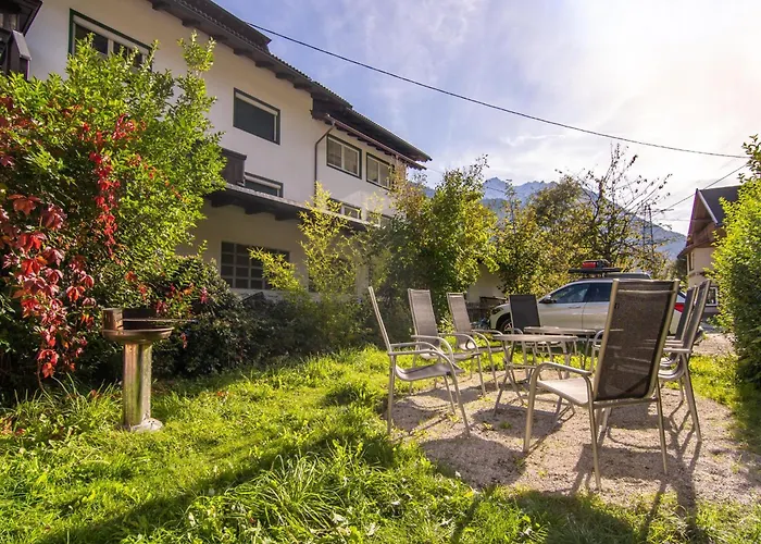 Regenbogenhaus Майрхофен